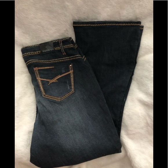 zana di women's plus size